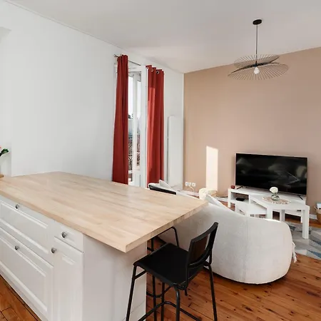 Adele Duplex Lumineux Dans Le Quartier De France * فيشي